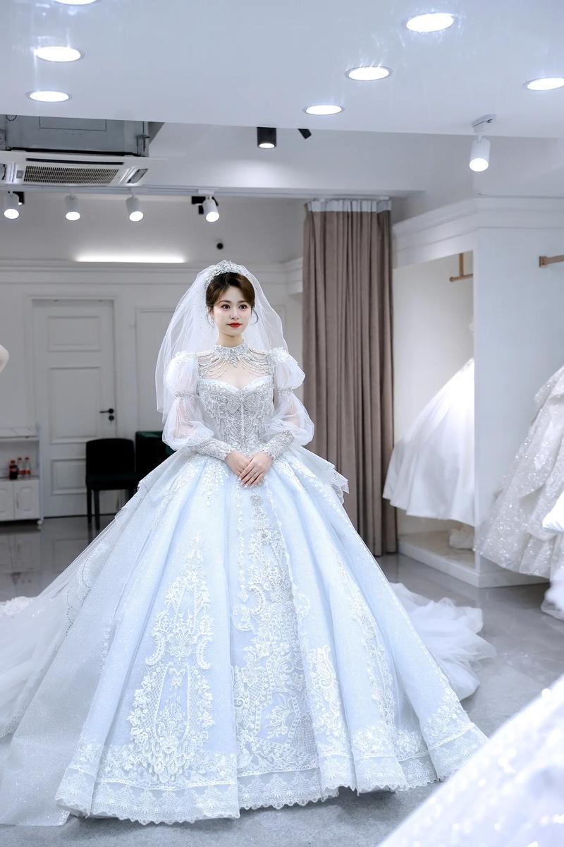 SEO高级婚纱,打造个性化定制，助力婚庆市场新风尚 SEO高级婚纱,打造个性化定制，助力婚庆市场新风尚 服务器/数据库
